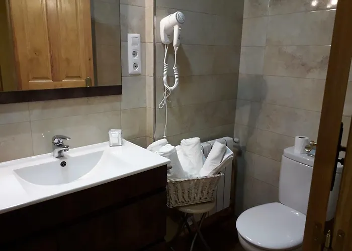 Fernando Gæstehus Santillana del Mar